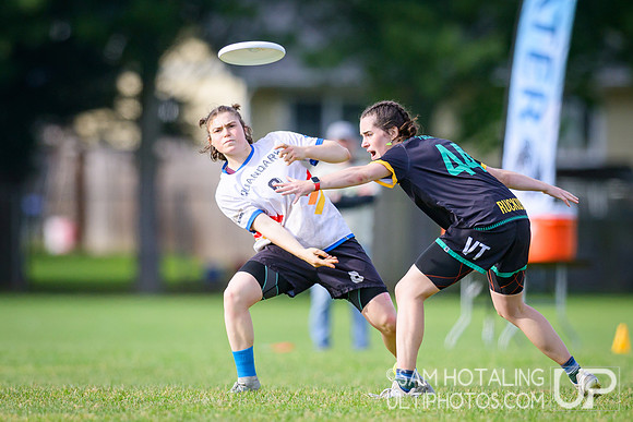 Pool play at USAU D-I College Championships