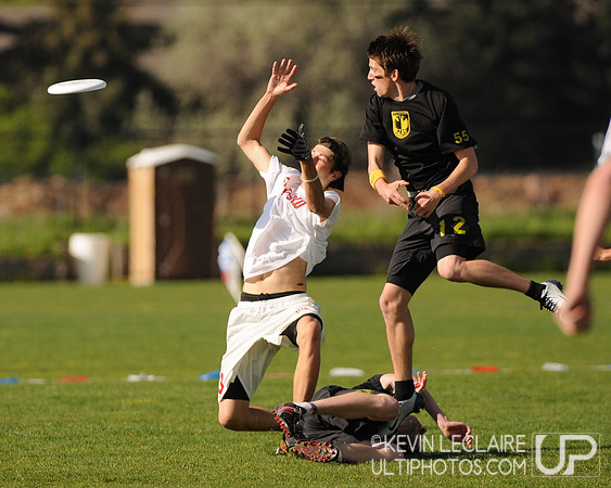 Friday 8:30am round -- 2011 USAU College Championships
