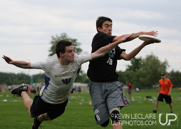 2012 USAU D-I College Championships Friday Action