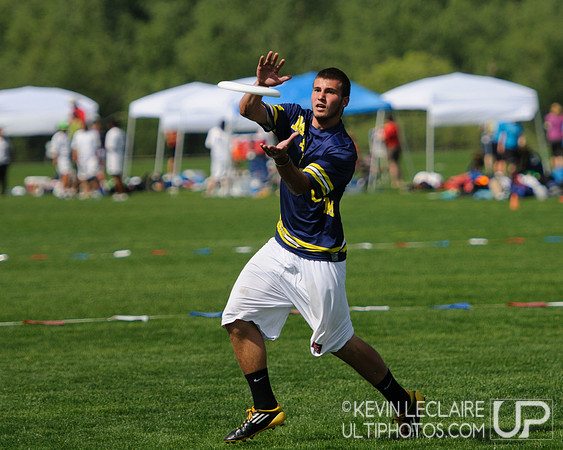 2012 USAU D-I College Championships Saturday Action