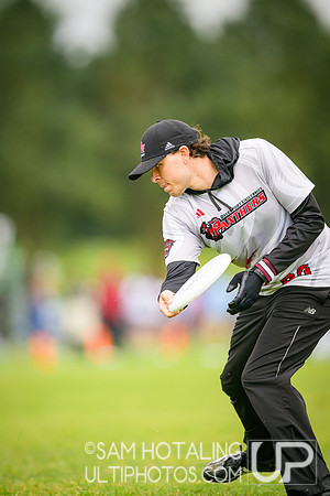 Round II pool play at USAU D-III College Championships