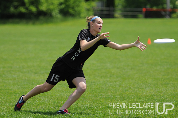 Saturday 10:45am Girls Divison -- 2011 High School Easterns