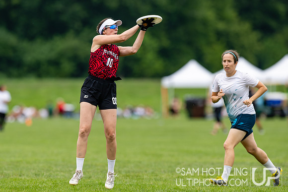 Box Vienna Ultimate vs Chicago Nemesis in pool play at World Ultimate Club Championships