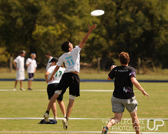 Saturday action at 2010 Capital Mixed Sectionals