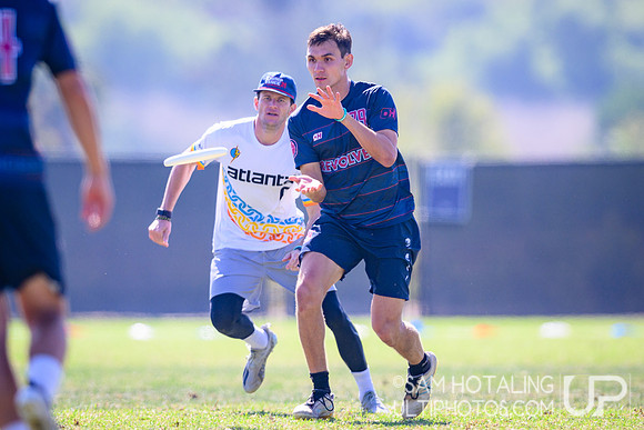 Chain Lightning vs Revolver in men’s quarterfinals during Club Championships at Surf Cup Sports Park