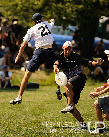 Sunday Elite Open Playoff action -- Chesapeake Open 2010