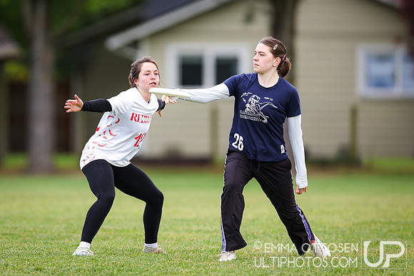 Sunday full coverage from USAU D-IIII College Championships: Round 2