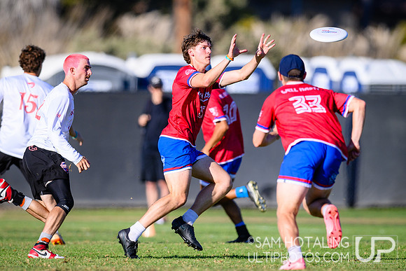 Doublewide vs Shrimp during Club Championships at Surf Cup Sports Park