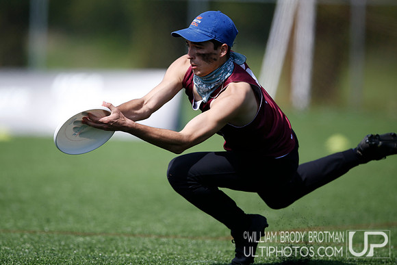 Day 3 of USA Ultimate 2022 D-III College Championships