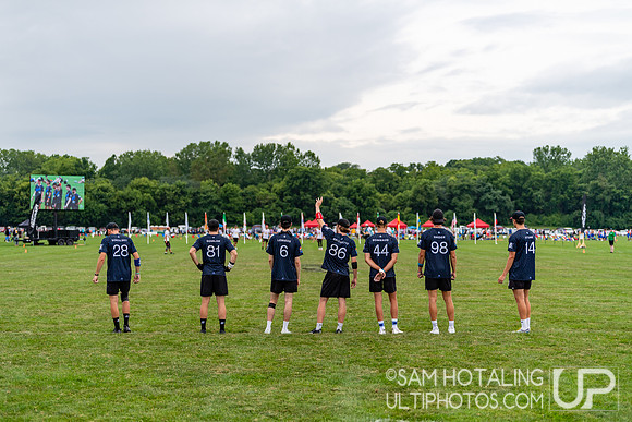 CUSB Open vs Mephisto in pool play at World Ultimate Club Championships