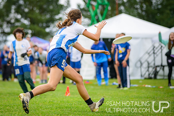 Lewis & Clark Artemis vs Whitman Sweets in quarterfinals at USAU D-III College Championships