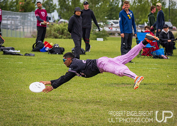 Edmonton, AB: Canadian Ultimate Seniors Championships 2025. Saturday, Aug. 16