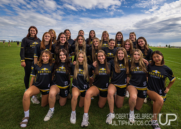 Team Manitoba - Team Photo . Edmonton, AB: Canadian Ultimate Jun