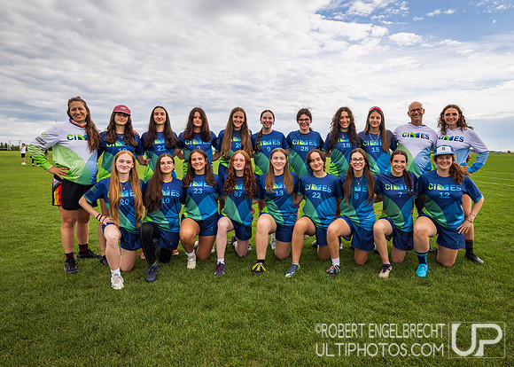 Cimes - Team Photo. Edmonton, AB: Canadian Ultimate Juniors Cham