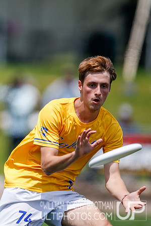 Day 2 of 2022 USA Ultimate D-I College Championships
