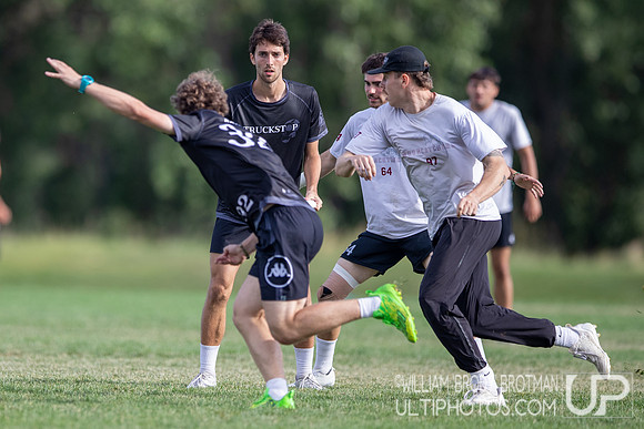Day 2 of the USA Ultimate U.S. Open ICC Championships