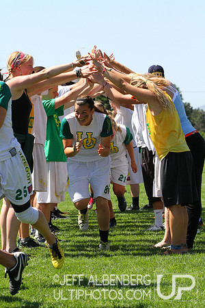 Sunday Women's Quarter-Final action from 2012 College Nationals