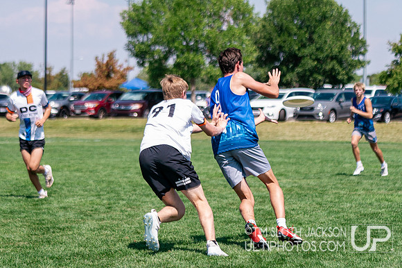 Bracket play at 2024 USAU Youth Club Championship