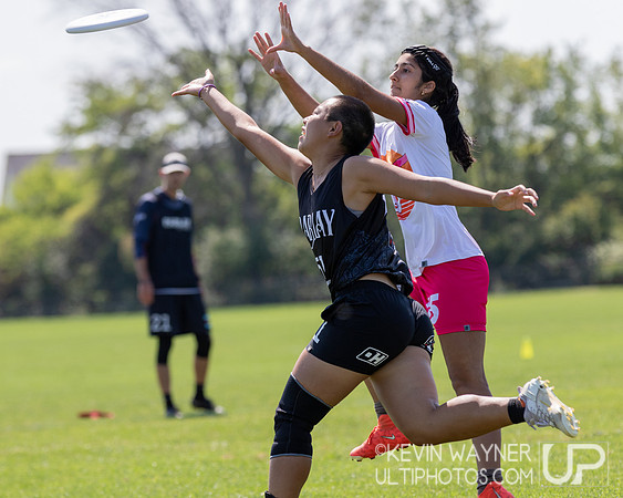Parlay vs. Mad Udderburn - Pool Play - Select Flight Invite 2024