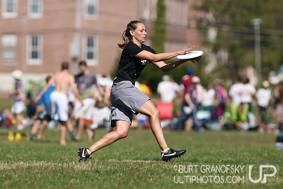 USAU NE Regionals 2013 -- Women's, Sat Round 3