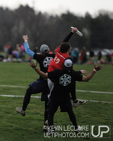 Fools Fest 2011 - Saturday Round 1 Action
