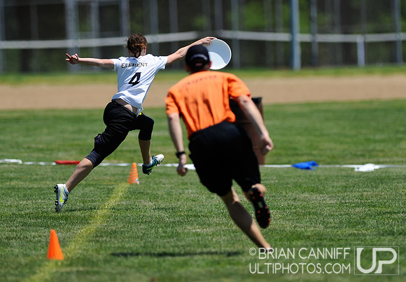 USAU D1 CC - Fri - Pool play