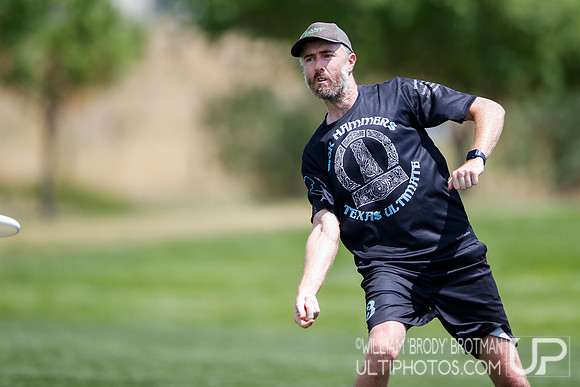 Day 2 of 2022 USA Ultimate Masters Championships