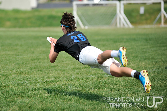 Sunday Open Bracket Play - 2012 USAU D-III College Championships