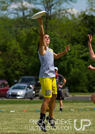 2014 USAU D-I College Champs Saturday Action