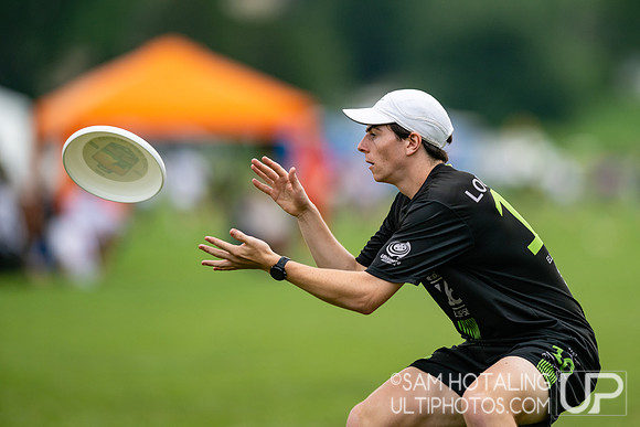 Melbourne Ellipsis vs Wildcats in pool play at World Ultimate Club Championships