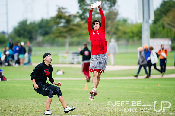 USAU_Nationals_2013_Friday_20131018_154104_JBP5826