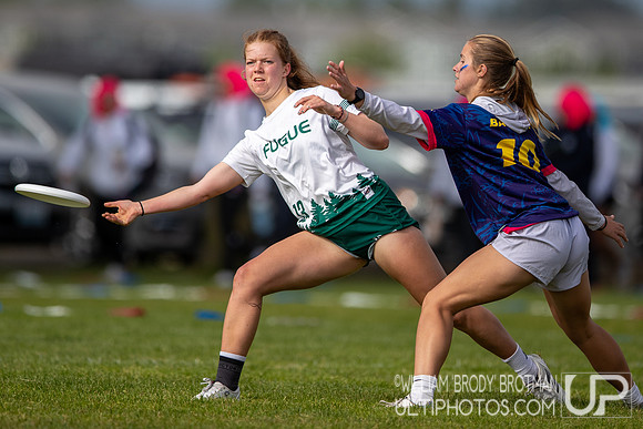 Day 1 of the USA Ultimate D-I College Championships