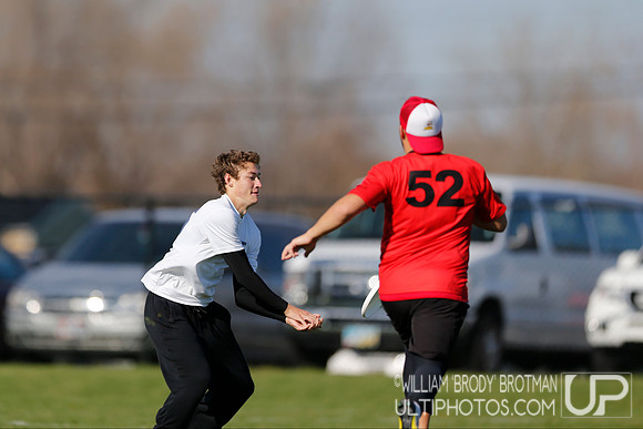 Saturday Action - USA Ultimate 2014 College Division I Ohio Valley Regional Tournament