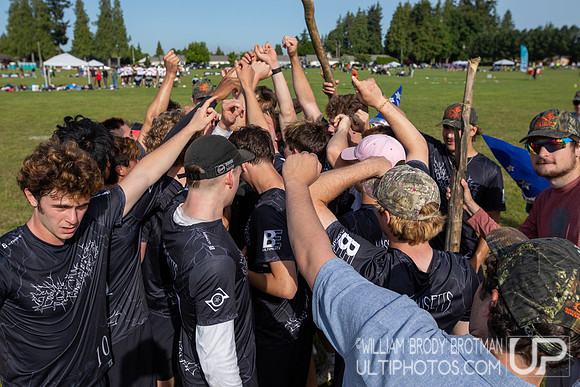 Day 2 of the USA Ultimate D-I College Championships