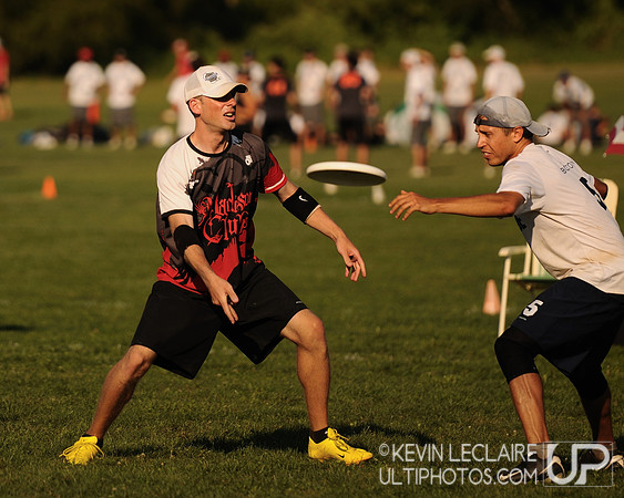 Saturday Elite Open division action -- Chesapeake Open 2010
