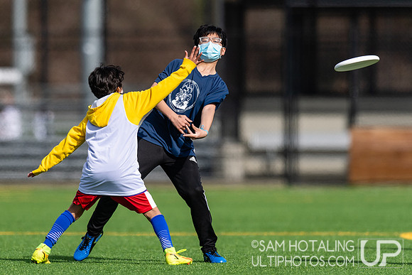 Youth ultimate frisbee at Seven Hills Invite