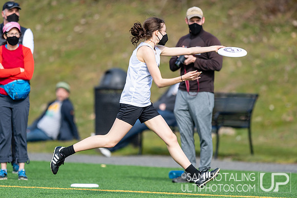 Youth ultimate frisbee at Seven Hills Invite