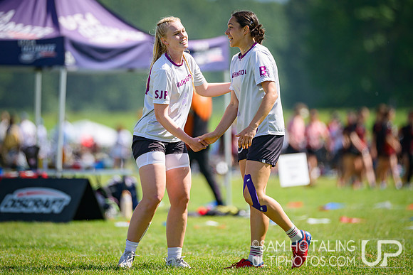 Saturday pool play at USAU D-I College Championships
