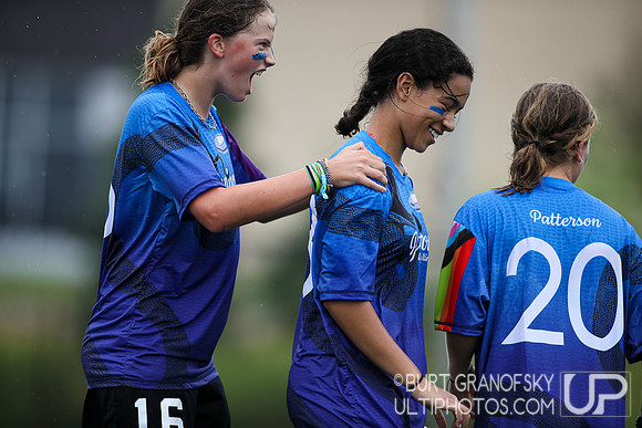 USA Ultimate YCC 2022 -- U17 Girls Sat Action