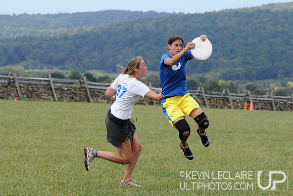Sunday Women's Division - Dirty Ladies A v. Dirty Ladies B - 2009 Capital Sectionals