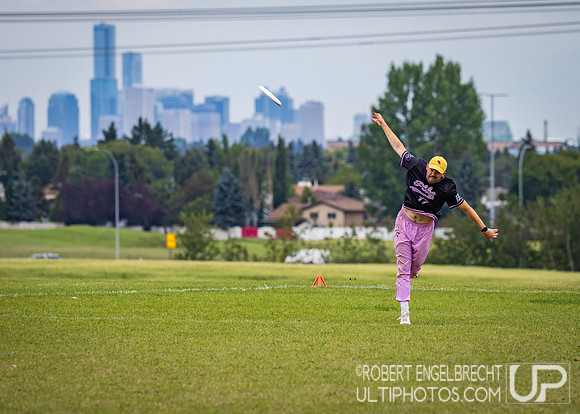 Edmonton, AB: Canadian Ultimate Seniors Championships 2025. Saturday, Aug. 16