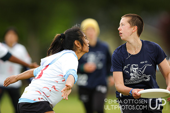 Sunday full coverage from USAU D-IIII College Championships: Round 2