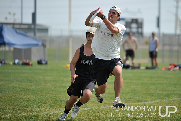 Sunday Open Bracket Play - 2012 USAU D-III College Championships