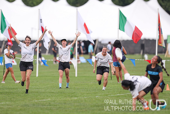 Iceni and Bamboo at the 2022 World Ultimate Club Championships