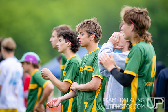 Pool play at USAU D1 College Championships