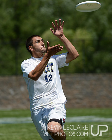 2012 USAU D-I College Championships Sunday Action