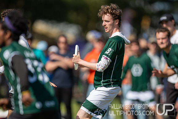Day 2 of the USA Ultimate D-I College Championships