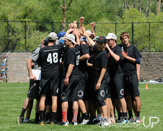 2012 USAU D-I College Championships Sunday Action