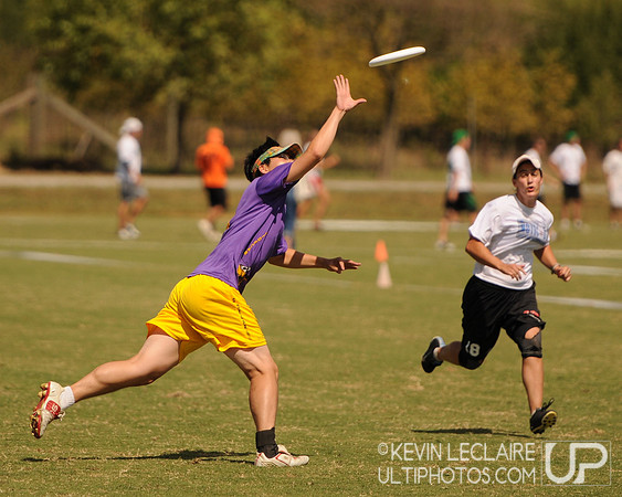 Saturday action at 2010 Capital Mixed Sectionals