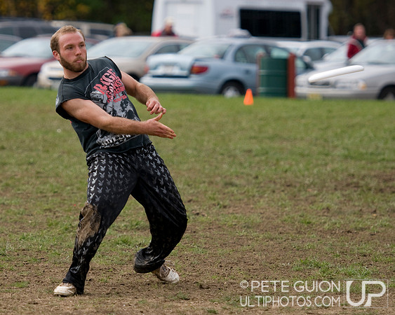 Round 3 Pool Play action from Patriot Games 2011.